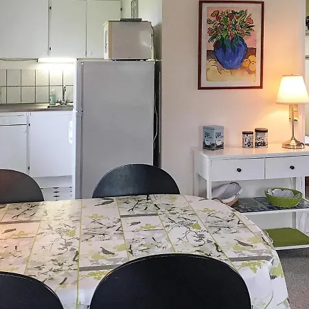 4 Person In Hotel Hemmet